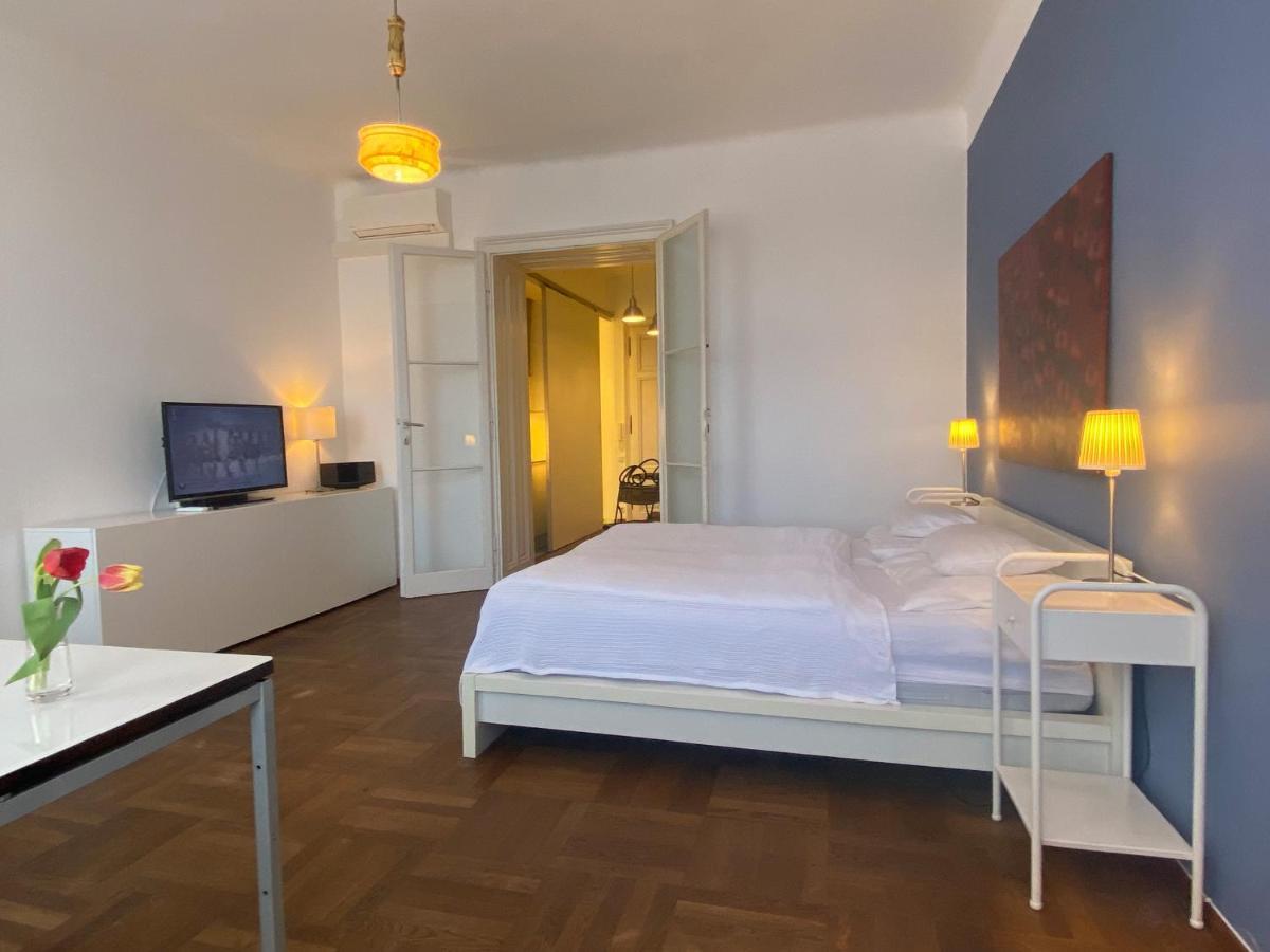 Vca Palais Brambilla Apartment Vienna Luaran gambar